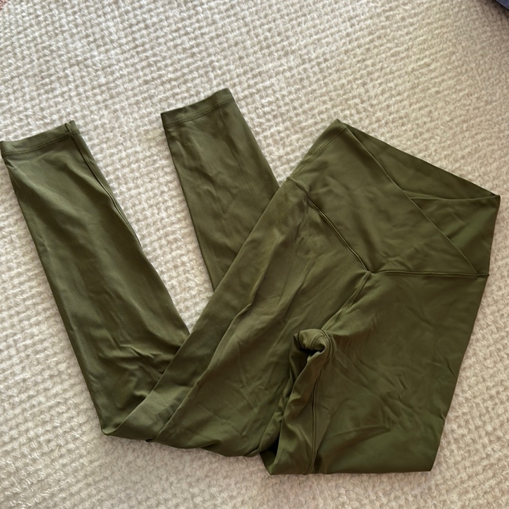 Aeire leggings